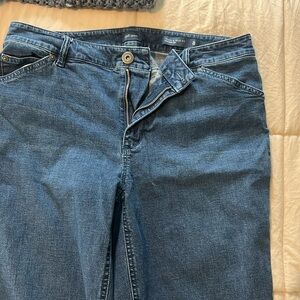 J Jill jeans size 8 straight leg